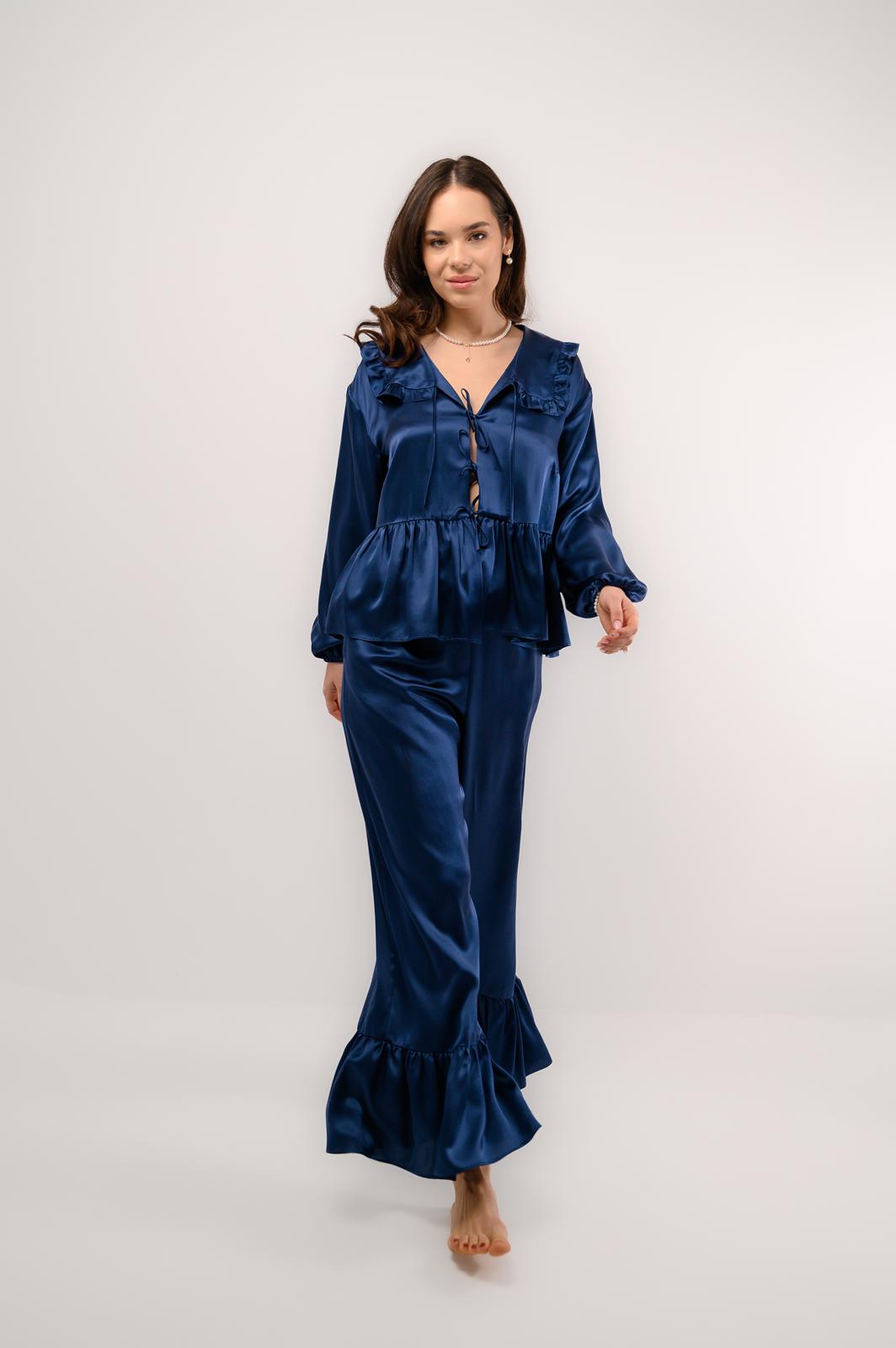 Essence Set Silk Blue 4