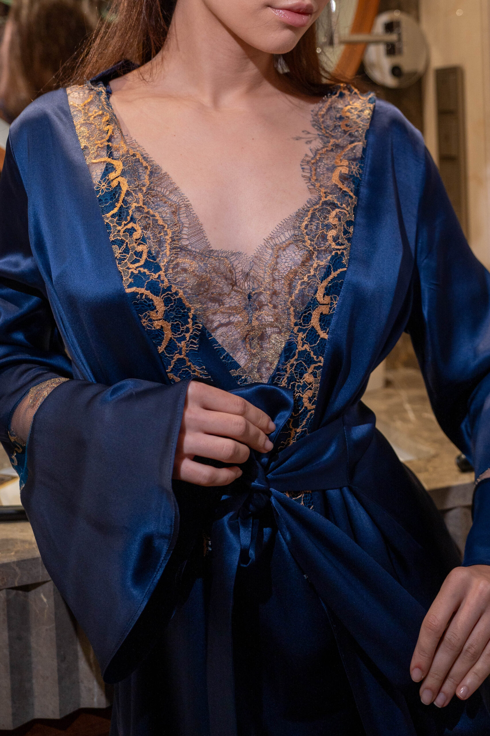 Onyx silk long Robe Blue