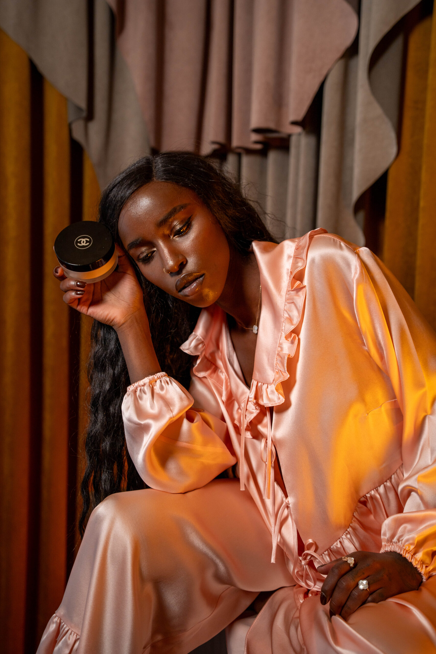 Essence Set Silk Perl 3