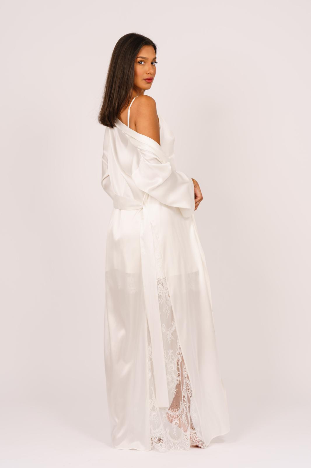 Daiana silk long robe ivory